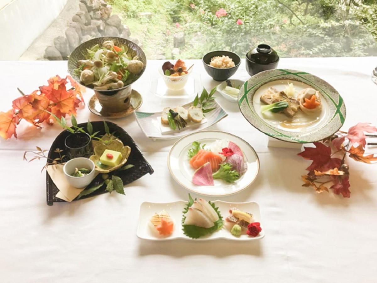 Ryokan Livemax Okudogo Matsuyama (Ehime)
