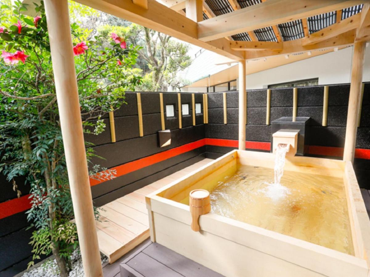 Livemax Okudogo Ryokan 3*